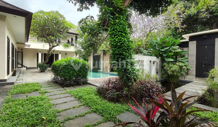 DISEWAKAN (Leasehold 30 Tahun) Villa 4 Kamar Tidur di Kawasan Beachside Sanur - VLDS