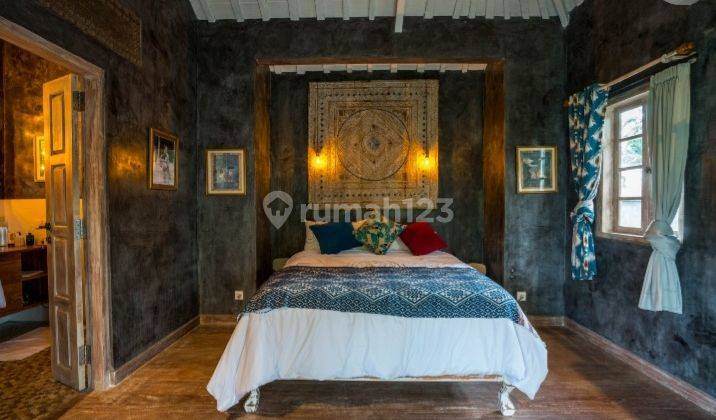 Elegant Tropical Villa Full View Sawah Pejeng Gianyar 3