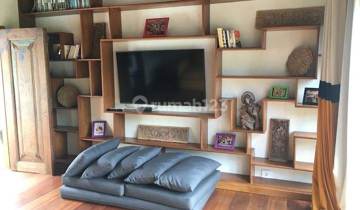 Elegant Tropical Villa Full View Sawah Pejeng Gianyar 8
