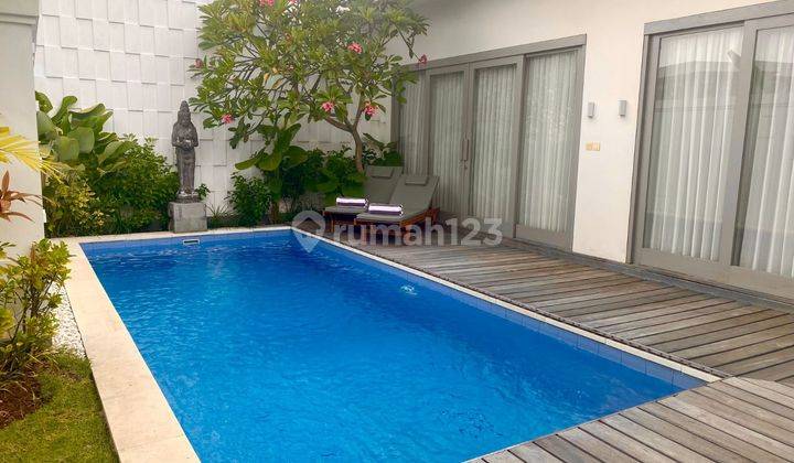 R07045 For Rent Villa Canggu 1