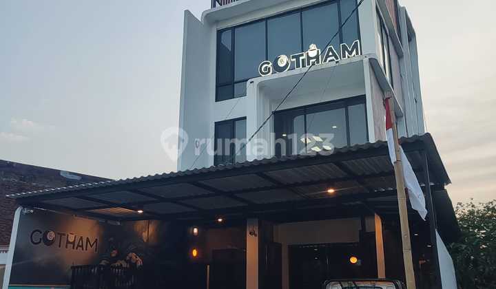 Tempat Usaha Billiard & Cafe Full Furnished Lokasi Strategis di Surabaya Tempat Usaha Billiard & Cafe Full Furnished Lokasi Strategis di Surabaya