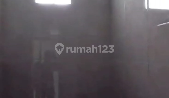 DIJUAL RUMAH PADEMANGAN 60,75m2 HADAP BARAT, 3 LANTAI, STRATEGIS, KODE JV,AH 2