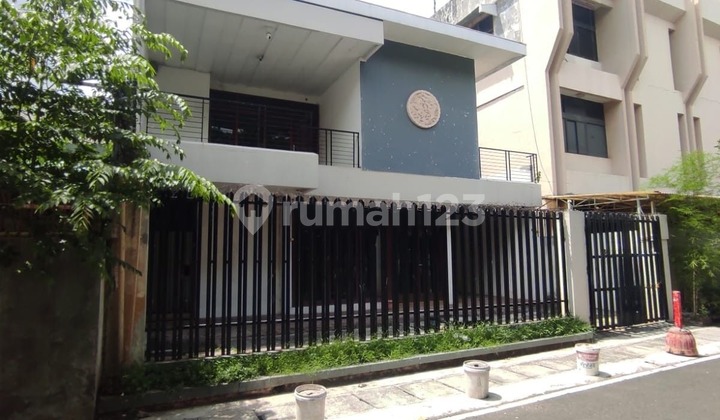 Dijual Rumah Cantik di Kartini Bagus Minimalis Hrs Segera Terjual