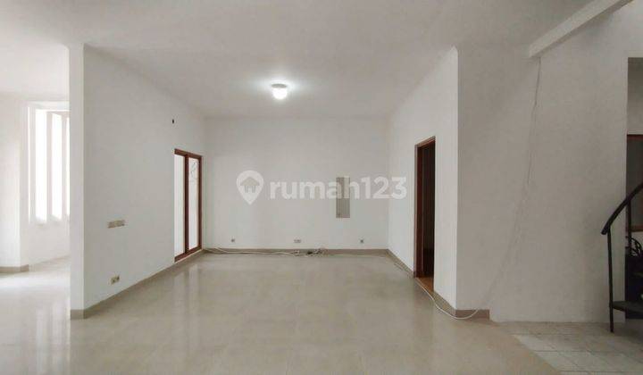 Di sewakan rumah cantik, di Ancol siap huni, harus di sewakan segera!!! 6