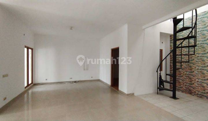 Di sewakan rumah cantik, di Ancol siap huni, harus di sewakan segera!!! 8