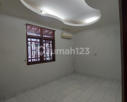Rumah Sunter Agung 150m2 Hadap Barat, 1 Lantai,, jual murah senilai NJOP!!!.. 2