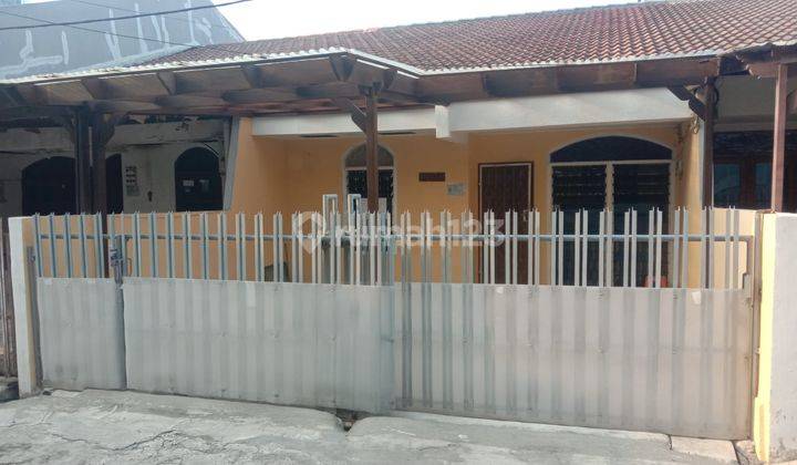 Disewakan Rumah Di Sunter, rapi, komplek bagus, jalan 2 mobil 1