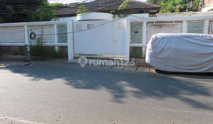 Dijual Rmh Mangga Besar 1064m2 cocok untuk kos2an hitung tanah!  2