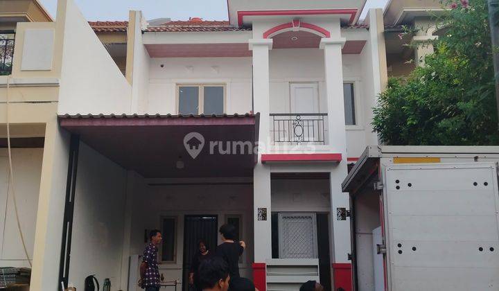 Disewakan Rumah Ancol, rapi, full furnish,2 lantai, komplek bagus 1