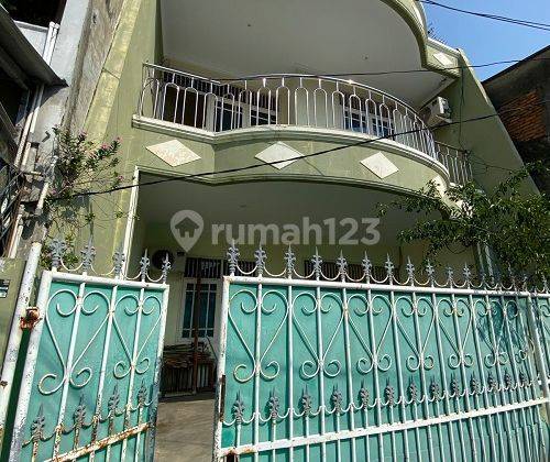 Dijual Rumah Sunter Lokasi Bagus, 2 Lantai, Nyaman, Murah Sekali! 1