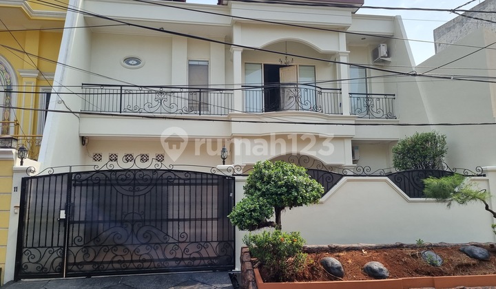 Rumah Sunter Sangat Nyaman, Lokasi Bagus, Strategis