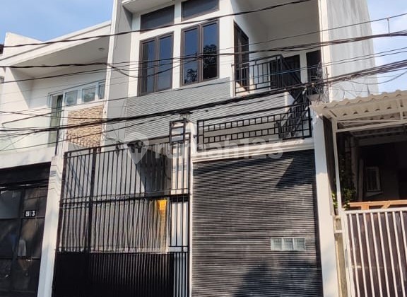 FOR SALE KELAPA GADING HOUSE 90m2 GOOD LOCATION, COMFY, EAST FACING, CODE KS 1