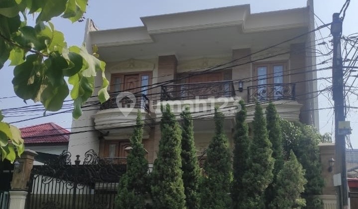 Rumah Sunter Agung Lokasi Bagus, Nyaman, Jalan 3 Mobil