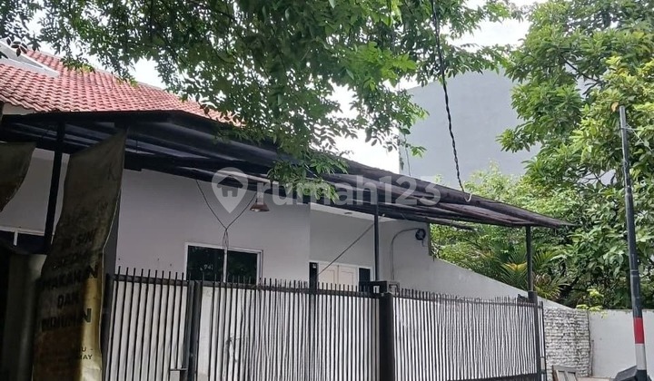 Sunter Agung House 170M2, Good Location, Strategic, South Facing