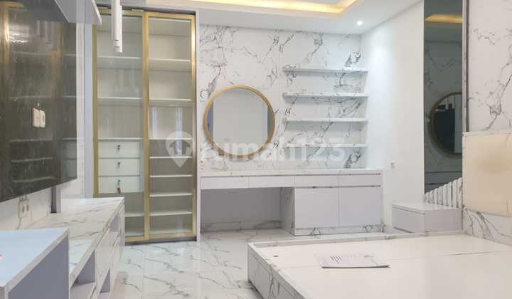 Dijual Rumah Bagus Komplek Elite Kelapa Gading Row Jalan 2 Mobil!