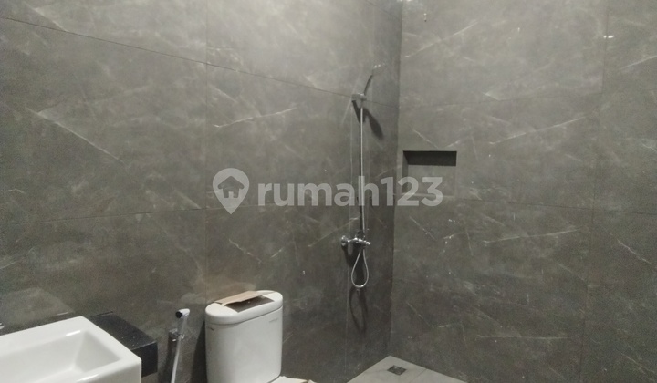 Rumah Baru di Sunter Minimalis, Bagus dan Nyaman, Komplek Bagus!!