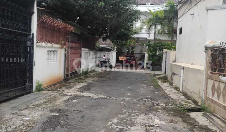 Rumah Sunter Jalan 2 Mobil,Nyaman,Lokasi Bagus,Sewa 75 Juta Per Tahun 2