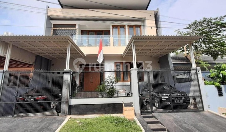 Dijual Rumah Pulomas Sangat Bagus, Bangunan Minimalis, Siap Huni!