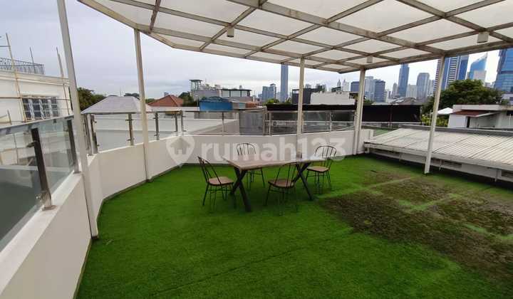 House in Menteng Good Location, 318M Area Strategic, Easy Access 2