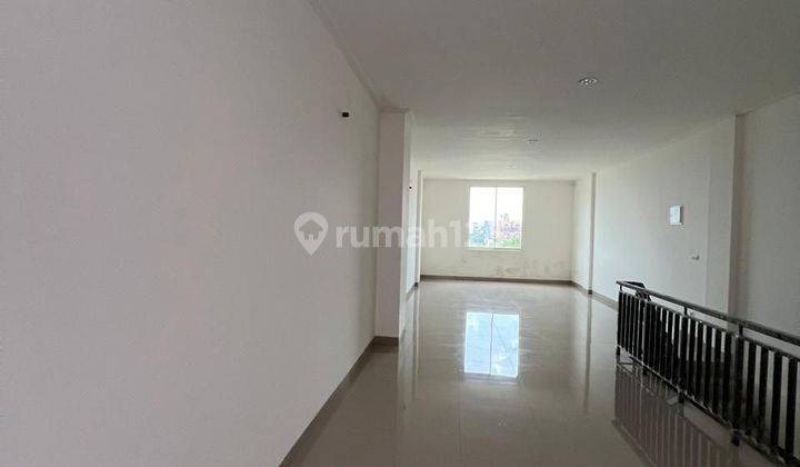 Rukan PIK2 LaRiviera, Siap Pakai. Harga 6,4M 2