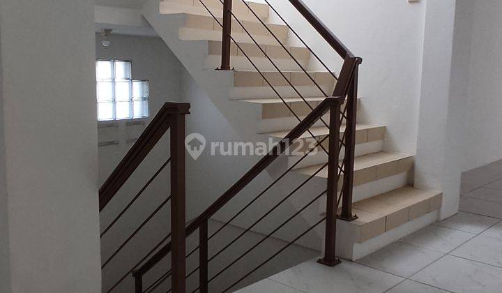 Dijual Ruko Baru Renov 3.5 Lantai Di Taman Rahayu 1