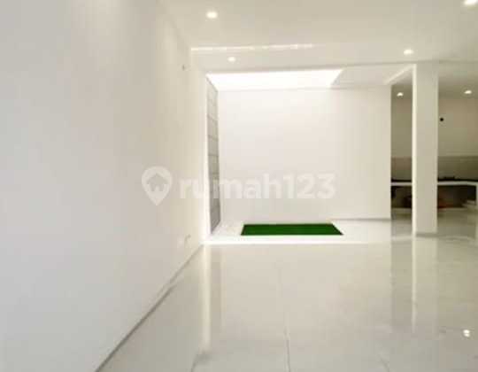 Rumah Bagus Elegan Cluster Favorit Taman Kopo Indah 3