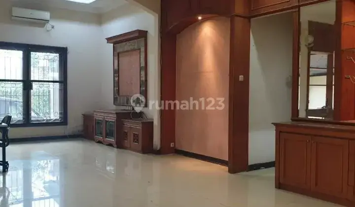 Rumah Central Park Mulyosari Surabaya Murah (SAM.A658) 2