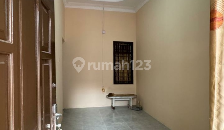 Dijual Rumah Full Bangunan Siap Pakai Daerah Tlogo Indah , Semarang 2
