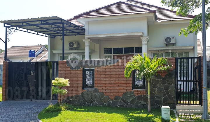 Dijual Rumah Bagus Siap Pakai Di Perumahan Graha Padma, Semarang 1