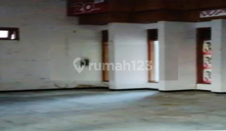 For Sale 2-Story Shophouse in Kranggan Area, Temanggung 1