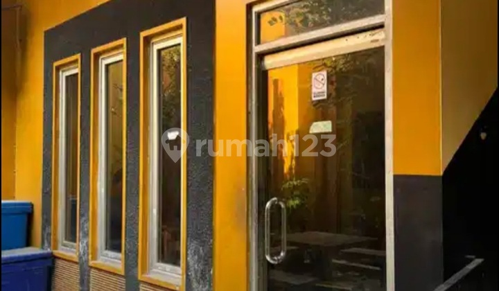 For Sale: 2 Shophouses Combined into 1, 2.5 Floors, Ready to Use, Kedungmundu Residential Area, Semarang 2