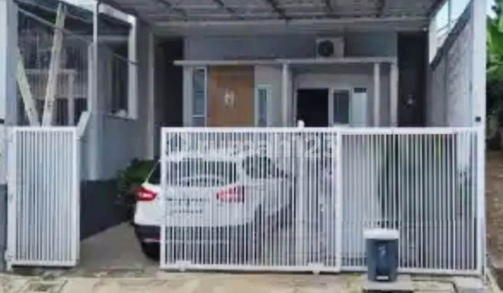 Dijual Rumah Bagus Tingkat 2 Lantai Siap Pakai Daerah Perumahan Banyumanik, Semarang 1