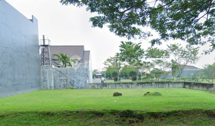 Dijual Tanah Lokasi Strategis Jl. Boulevard Perumahan Graha Padma Smrg 1
