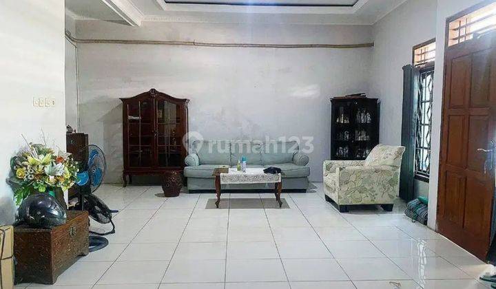 
Dijual Murah Rumah Tingkat 1,5 Lantai di Pinggir Jl Raya Tlogosari Smg 2