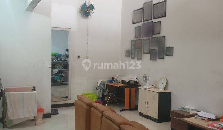 Dijual Rumah Bagus Tingkat 2 Lantai Siap Pakai di Perumahan Bukit Wahid Regency, Semarang 2