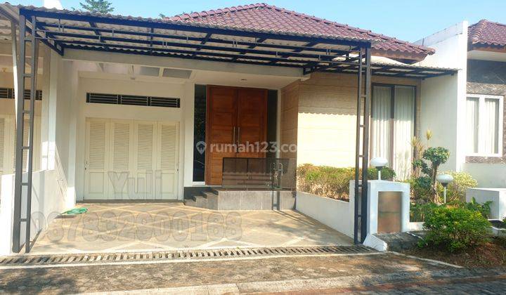 Dijual Rumah Mewah Bagus Siap Pakai di Perumahan Graha Candi Golf Semarang 1