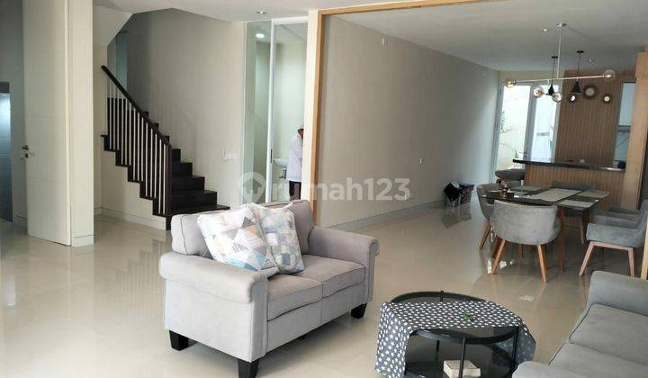 Rumah Mewah Bagus Full Furnished Tingkat 2 Lantai Siap Pakai Di Perum Citragrand, Tembalang, Semarang 2