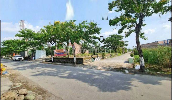 Dijual Tanah Posisi Hook Siap Bangun Pinggir Jalan Daerah Genuk, Semarang 2