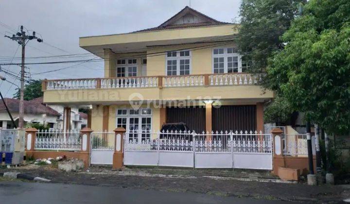 Rumah Bagus posisi Hook siap pakai di daerah Sompok, Semarang 1