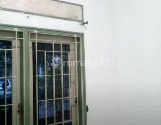 Dijual Rumah Siap Pakai Di Perumahan Di Graha Padma, Semarang 2