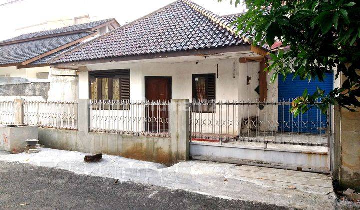 Dijual Rumah Bangunan Lama Bisa utk Kost di Daerah Sidodadi , Semarang 1