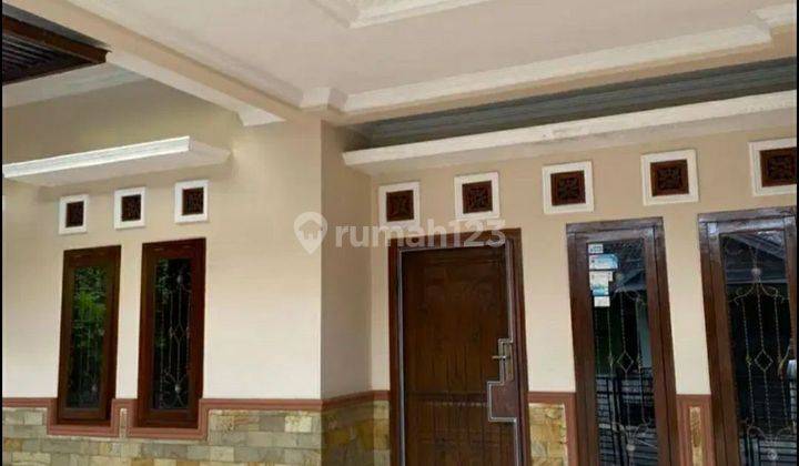 Dijual Rumah Bagus Siap Pakai di Perumahan BPD ,Tlogomulyo, Pedurungan Semarang 2