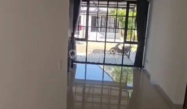 
Dijual Rumah Bangunan Baru Siap Pakai di Perumahan Bsb City Semarang 1