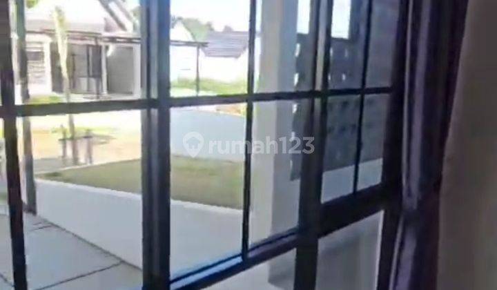 
Dijual Rumah Bangunan Baru Siap Pakai di Perumahan Bsb City Semarang 2