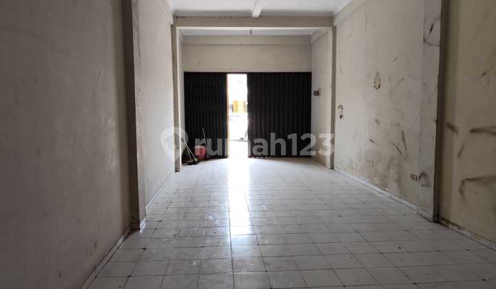 For Sale and For Rent 2-Story Shop House in Gajah Gayamsari Area, Semarang 2