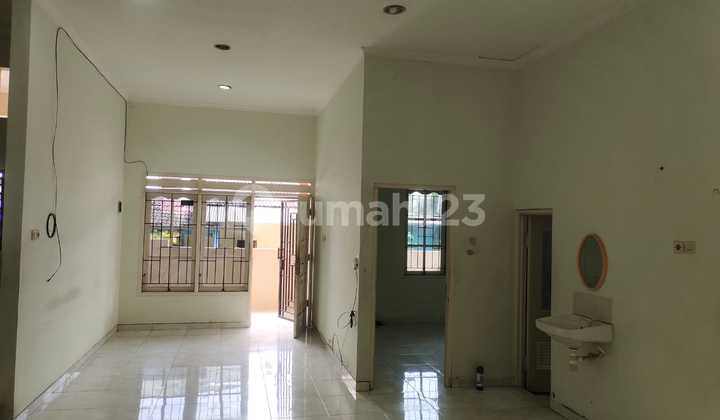 Dijual Rumah Siap Pakai di Perumahan Tànah Mas , Semarang 2