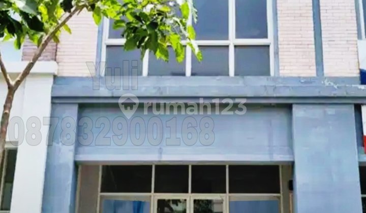 For Sale 2-Story Shop House Ready to Use in Citragrand Housing, Semarang 1