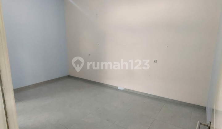 Dijual Rumah Siap Pakai Di Perumahan Graha Padma, Semarang 2