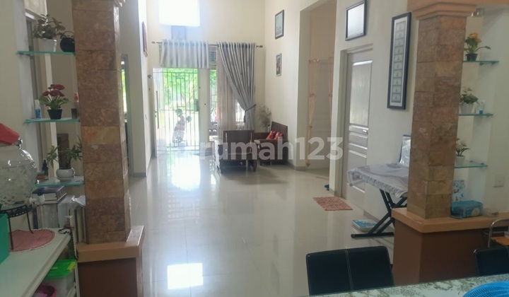 Dijual Rumah Tingkat 1,5 Lantai Siap Pakai Di Perumahan Graha Padma, Semarang 2
