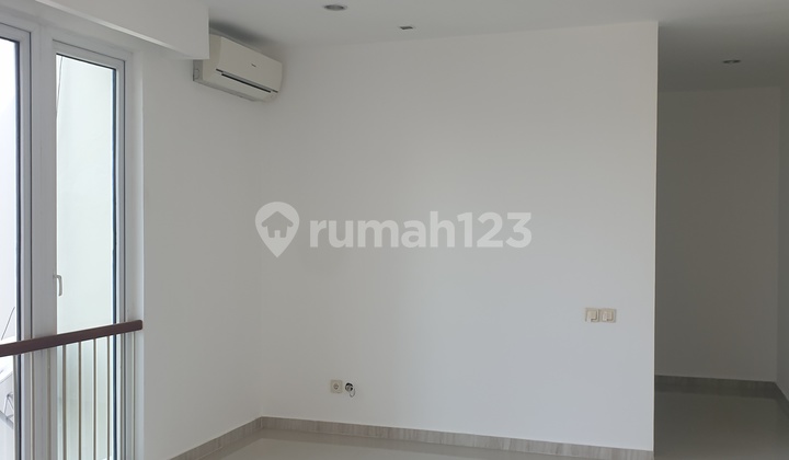 Dijual Rumah Bagus Tingkat 2,5 Lantai Di Perumahan CitraSun Garden, Semarang 2